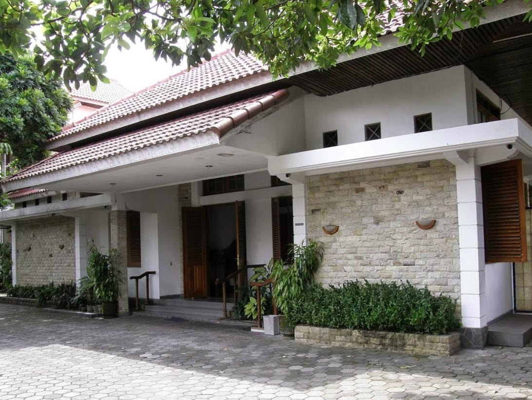 Hotel Graha Kinasih Kotabaru Yogyakarta Exterior foto